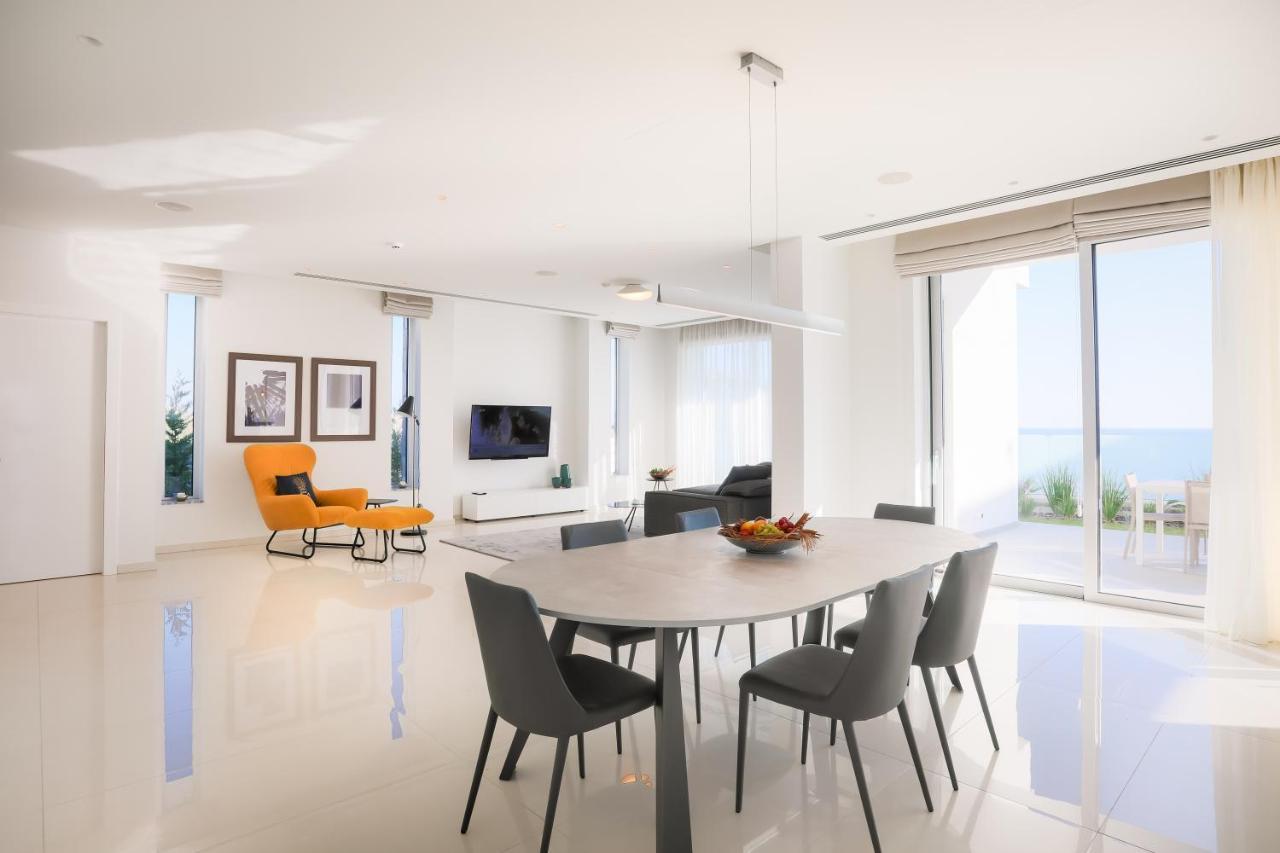 Sea Pearl Beachfront Villas - Breeze Ayia Napa Exterior foto