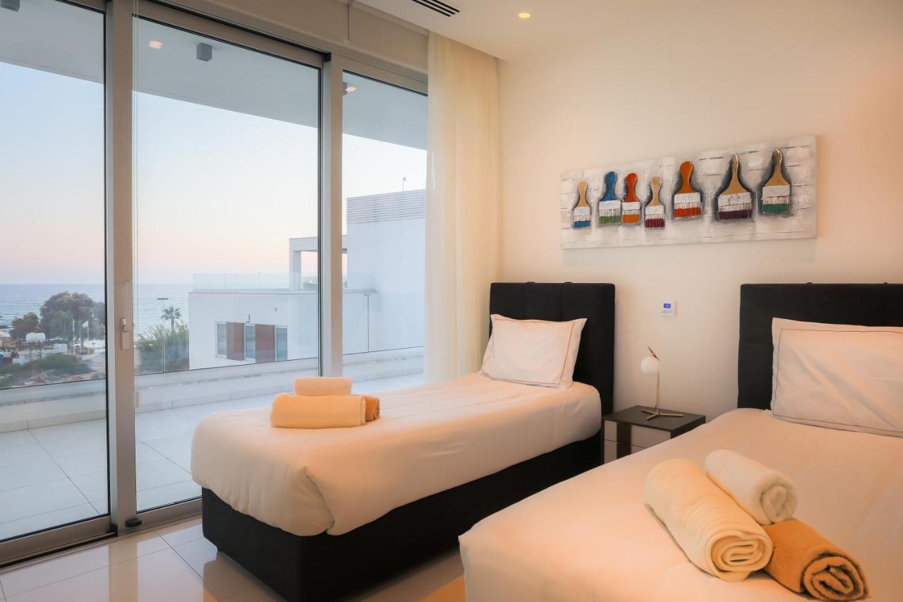 Sea Pearl Beachfront Villas - Breeze Ayia Napa Exterior foto