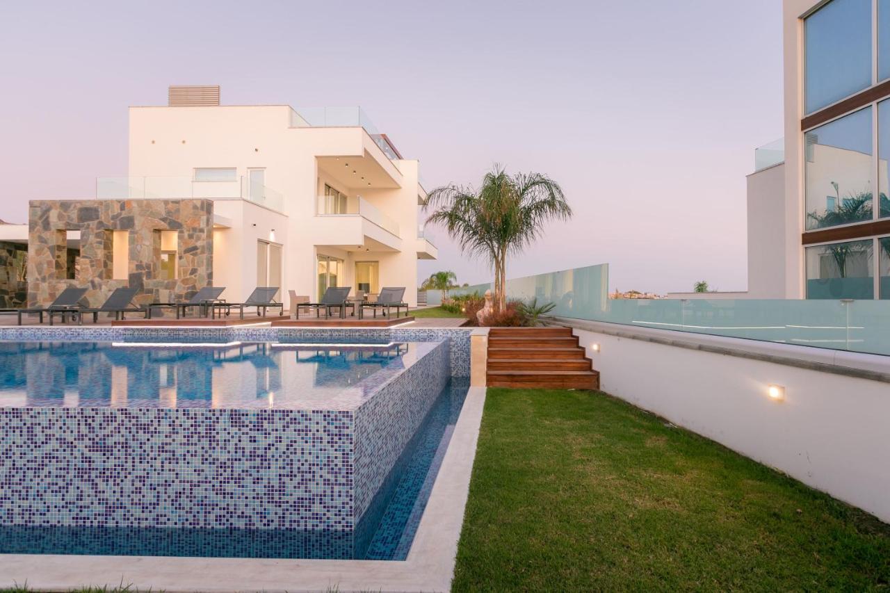 Sea Pearl Beachfront Villas - Breeze Ayia Napa Exterior foto