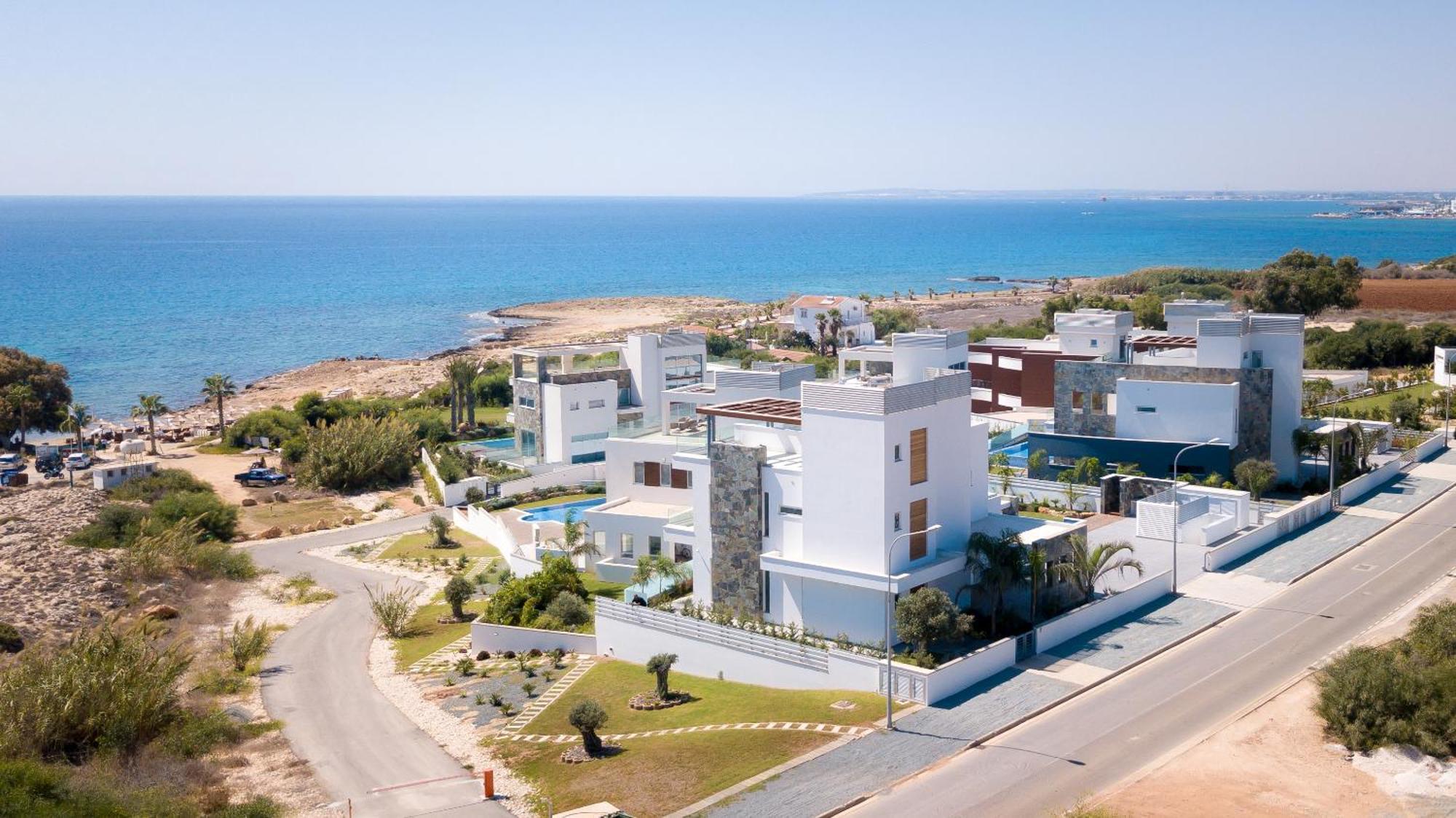 Sea Pearl Beachfront Villas - Breeze Ayia Napa Exterior foto